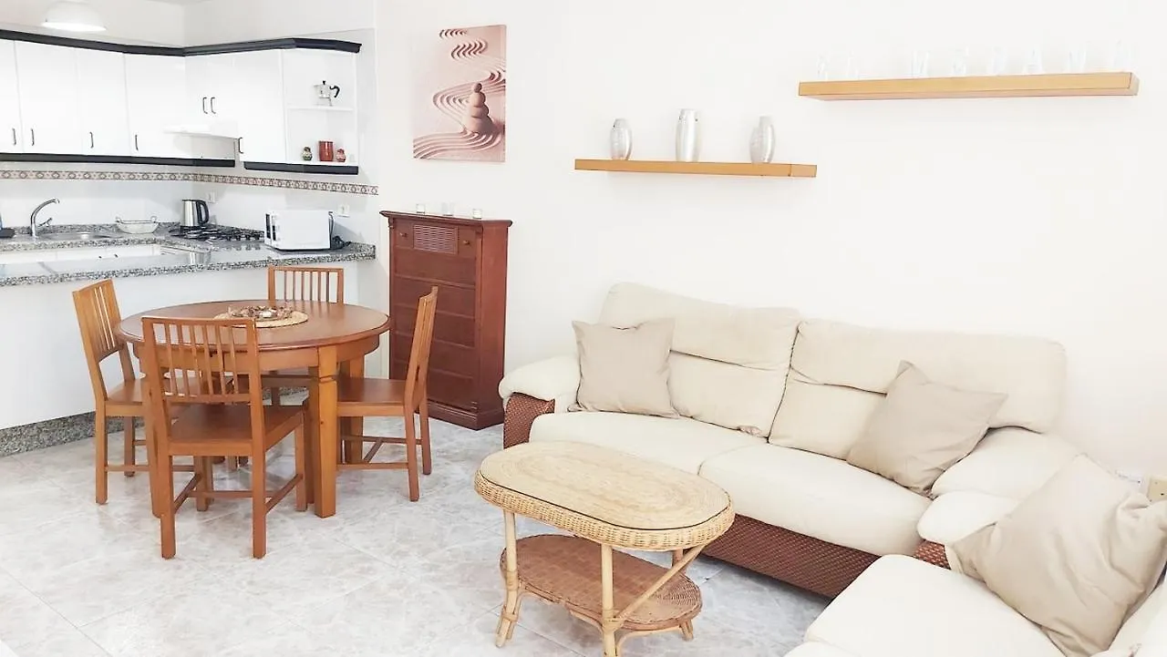 Centric&spacious apartment El Médano